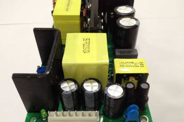 “同步整流”的工作原理是什么？